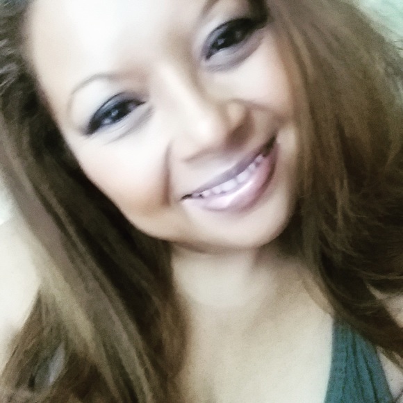 Meet your Posher, Veronica - Picture 1 of 1